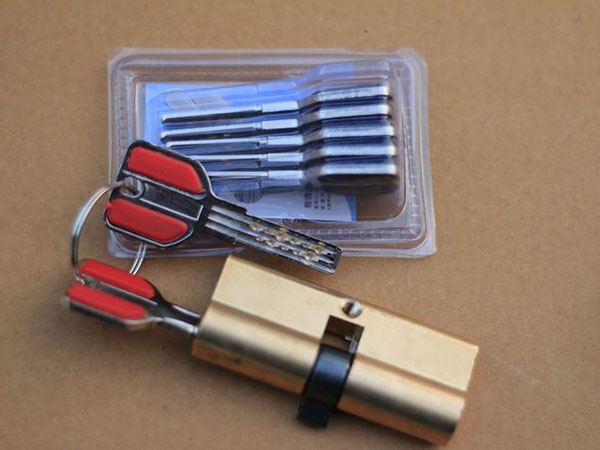 咸阳24小时上门开锁公司